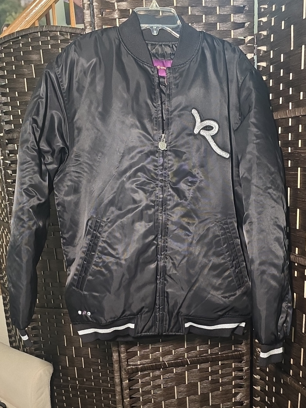Vintage Rocawear Y2K Nylon Bomber Jacket Black Size Large Flaw